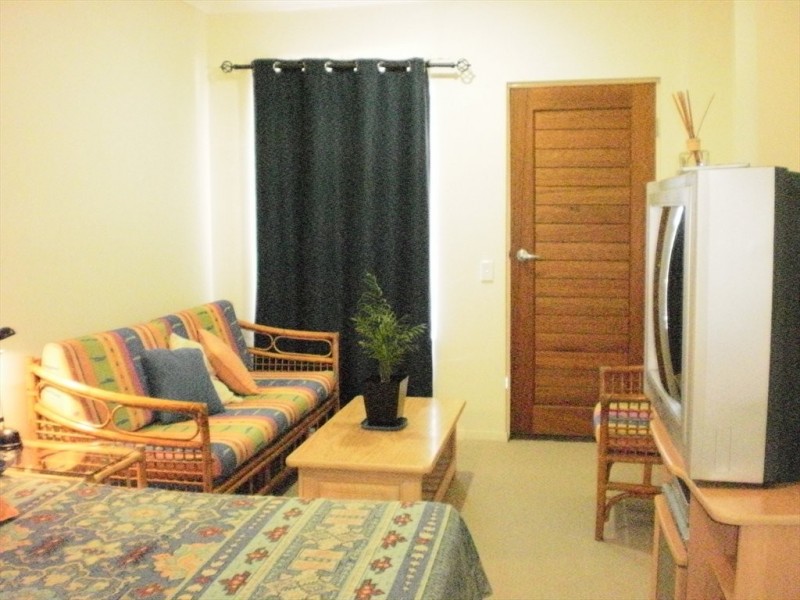 Hinkler Drive, Worongary QLD 4213