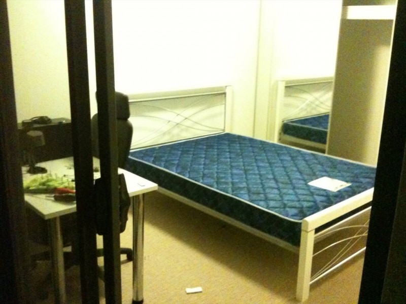 Moores Crescent, Varsity Lakes QLD 4227