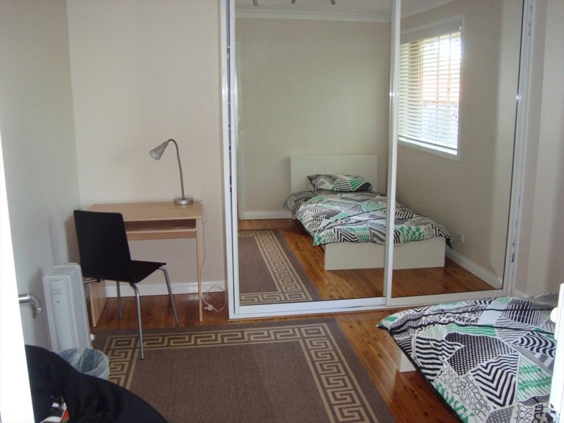 Lindsay St, Baulkham Hills NSW 2153