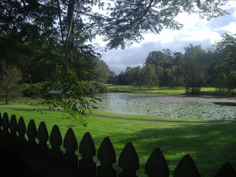 Silver Glade drive, Elanora QLD 4221