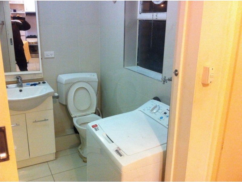 Queens rd, Melbourne VIC 3004