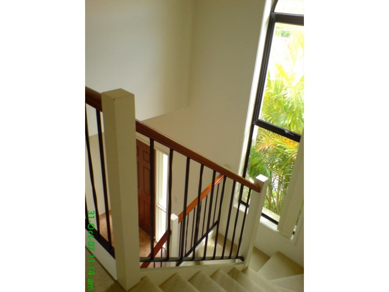 Gooding Drive Merrimac, Merrimac QLD 4226