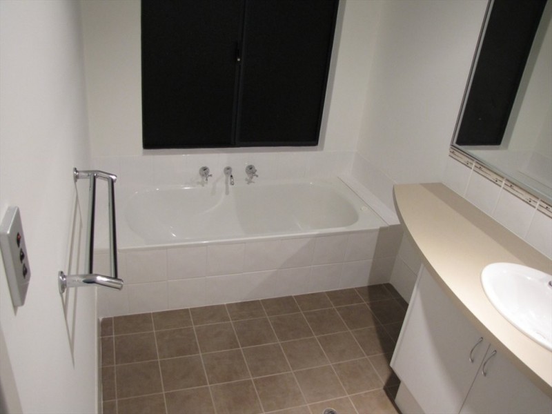 camden way, Meadow Springs WA 6210