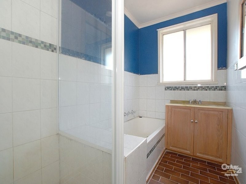 sweeney drive, Narre Warren VIC 3805