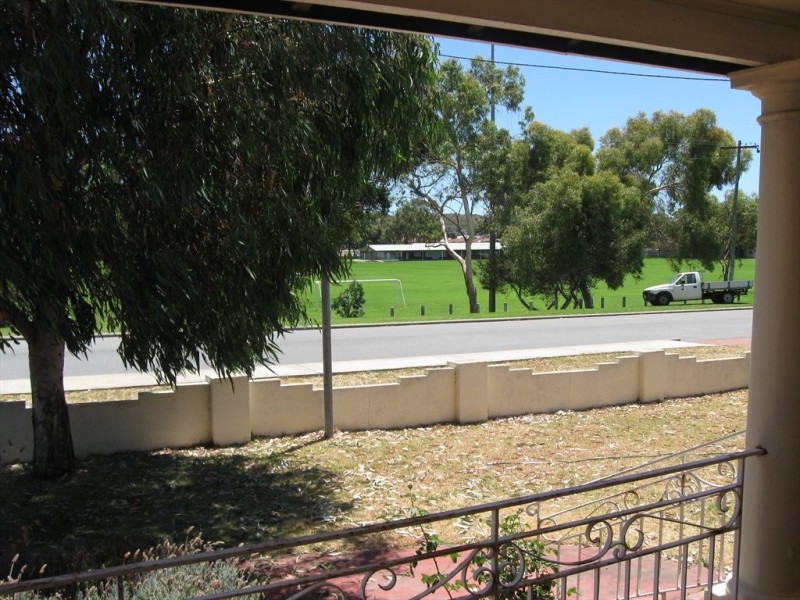 Sussex Street, Spearwood WA 6163