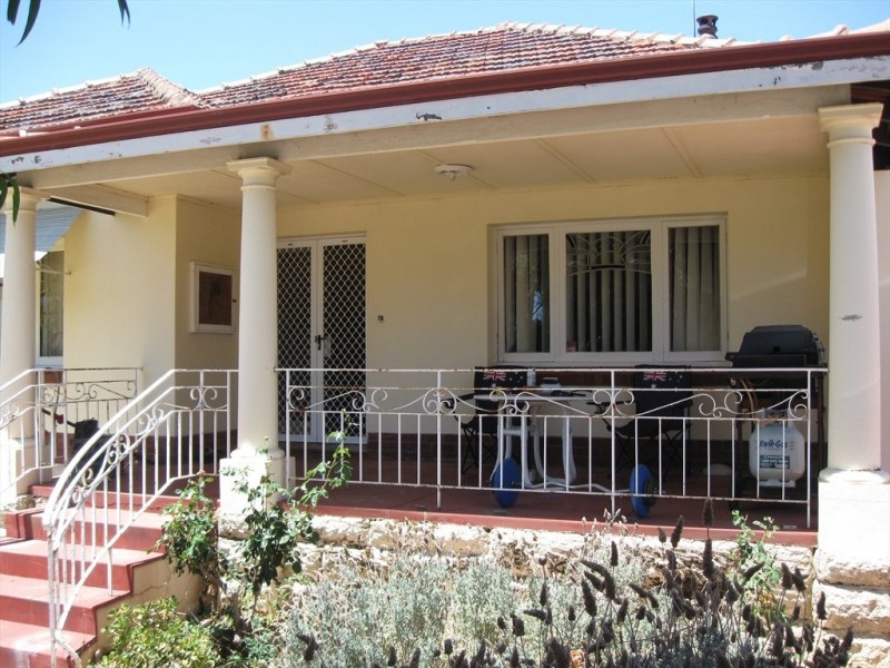 Sussex Street, Spearwood WA 6163