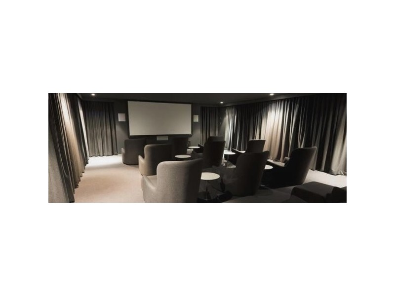 Cavill Ave, Surfers Paradise QLD 4217