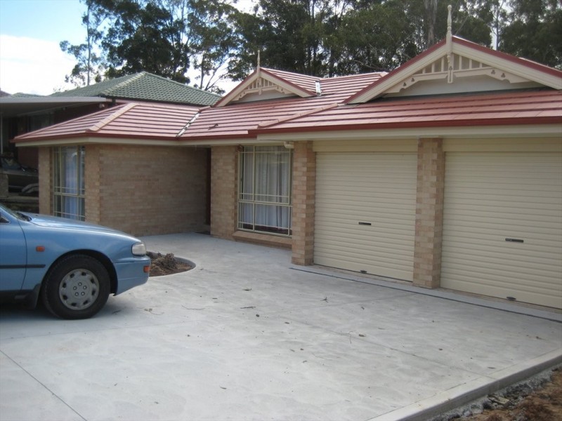 Cambridge St, Cambridge Park NSW 2747