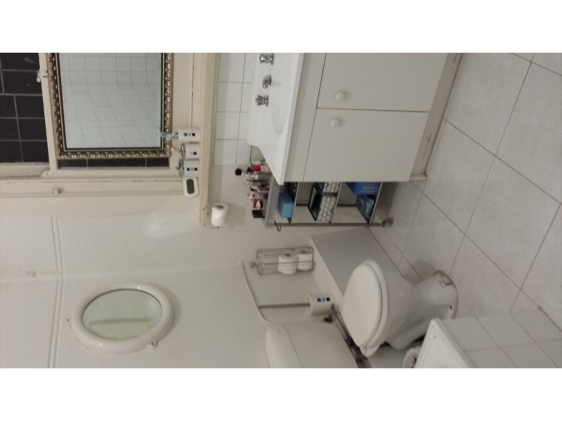 Dandenong Rd, Prahran VIC 3181