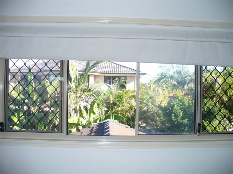 Crestwood Drive, Molendinar QLD 4214