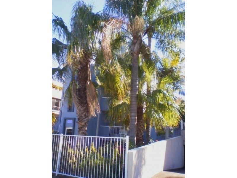 Australia Avenue- call-0432309171, Broadbeach QLD 4218