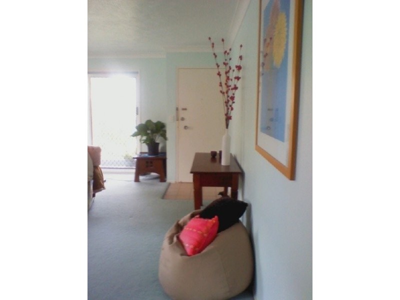 Australia Avenue- call-0432309171, Broadbeach QLD 4218