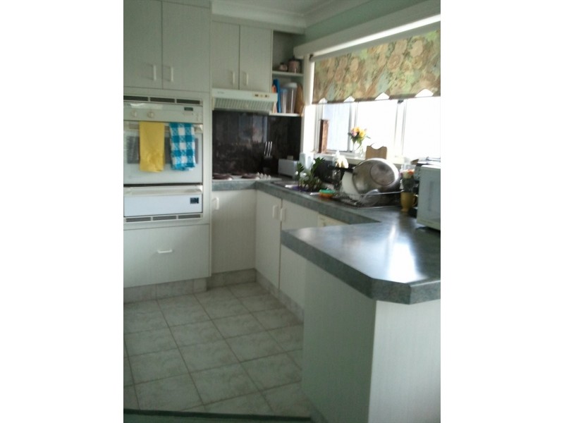 Australia Avenue- call-0432309171, Broadbeach QLD 4218