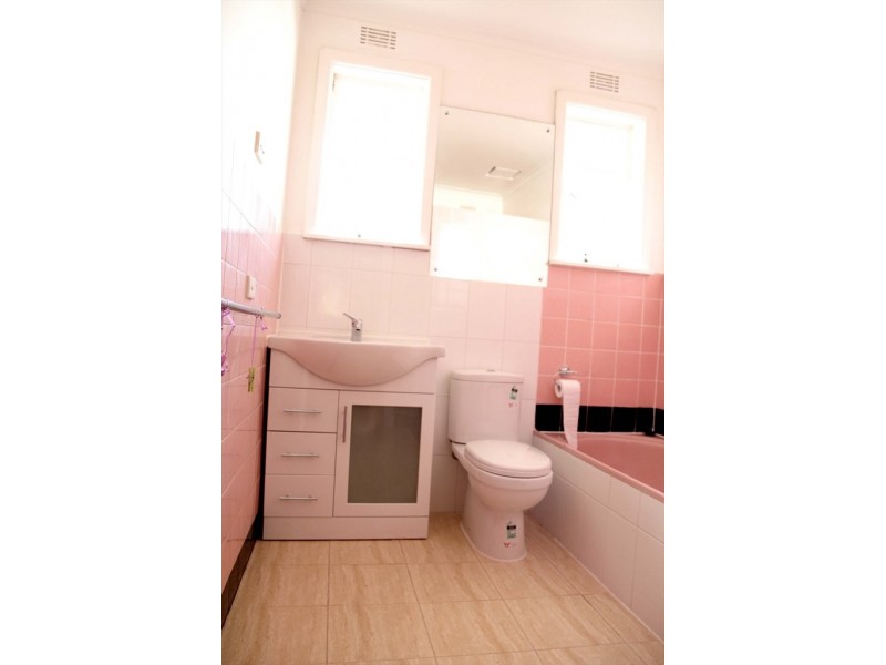 Canterbury Rd, Blackburn South VIC 3130