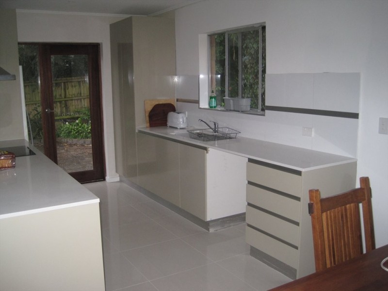 Cotlew st, Ashmore QLD 4214