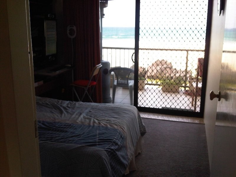 Palm Beach Ave., Palm Beach QLD 4221