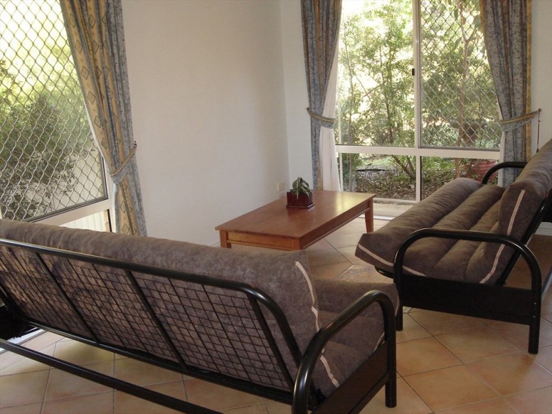 Longreef Crescent, Parkwood QLD 4214