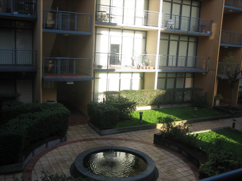 little lonsdale street, Melbourne VIC 3000