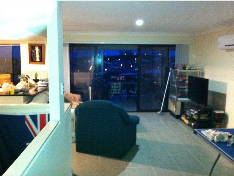 Aldgate cres, Pacific Pines QLD 4211
