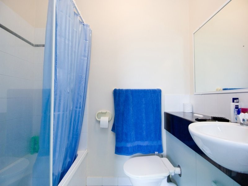 Grantala Street, Manoora QLD 4870