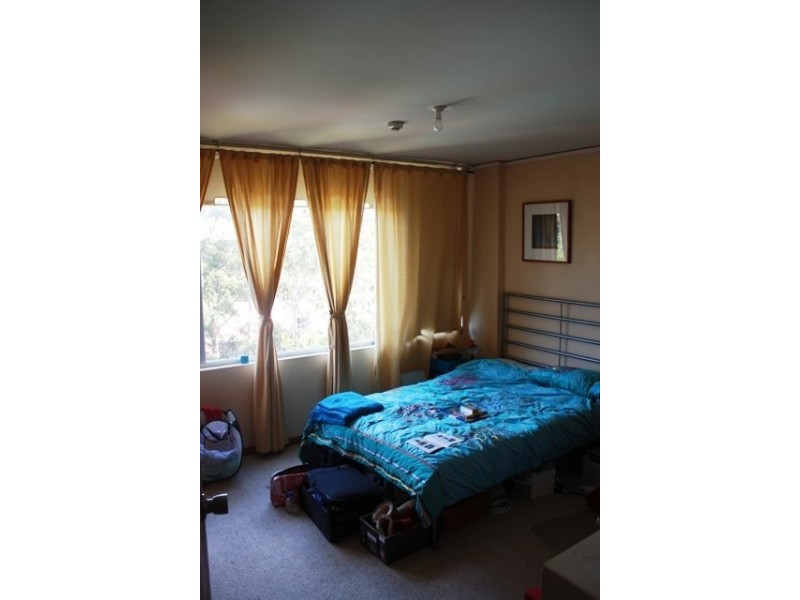 Crows Nest Road, Waverton NSW 2060