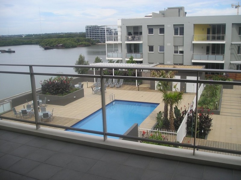 Baywater Drive Wentworth Point, Homebush NSW 2140