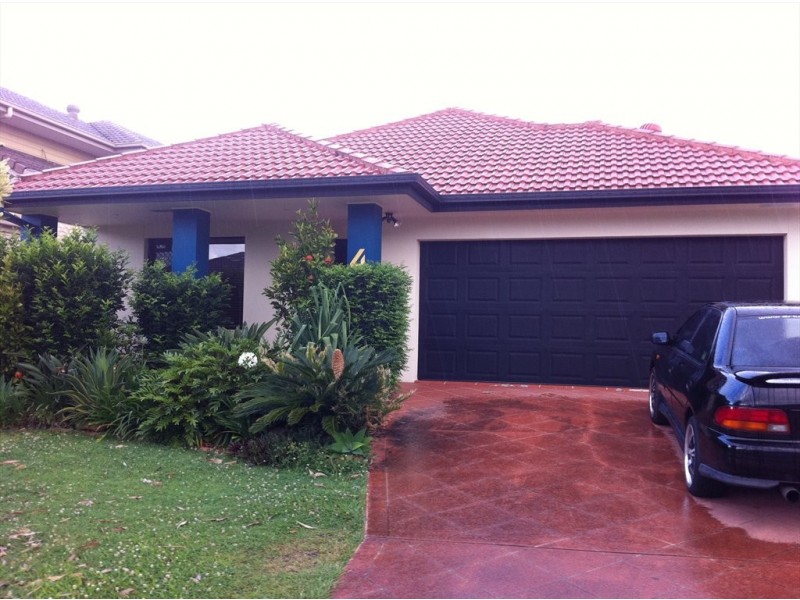 Morea Court, Varsity Lakes QLD 4227