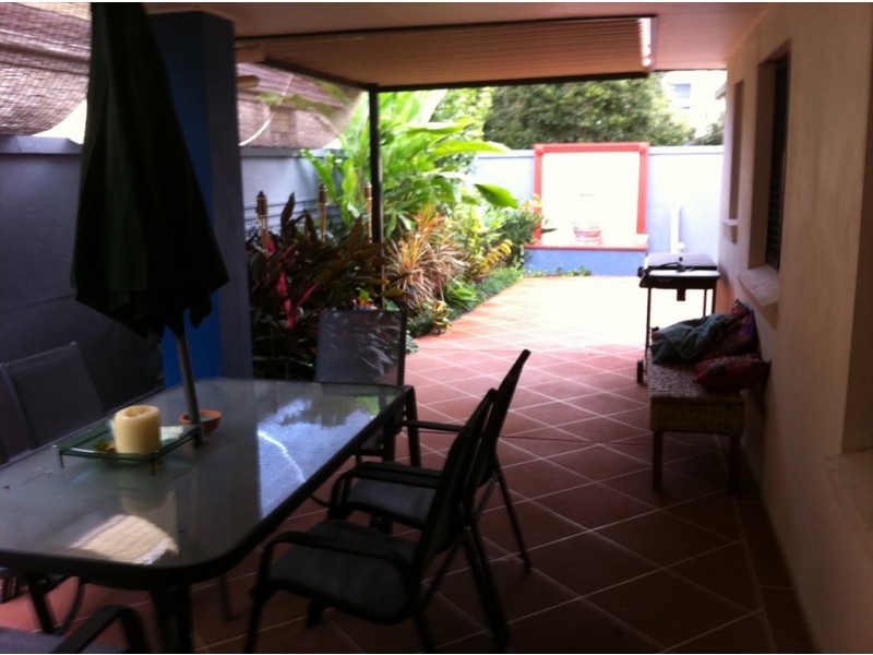 Morea Court, Varsity Lakes QLD 4227