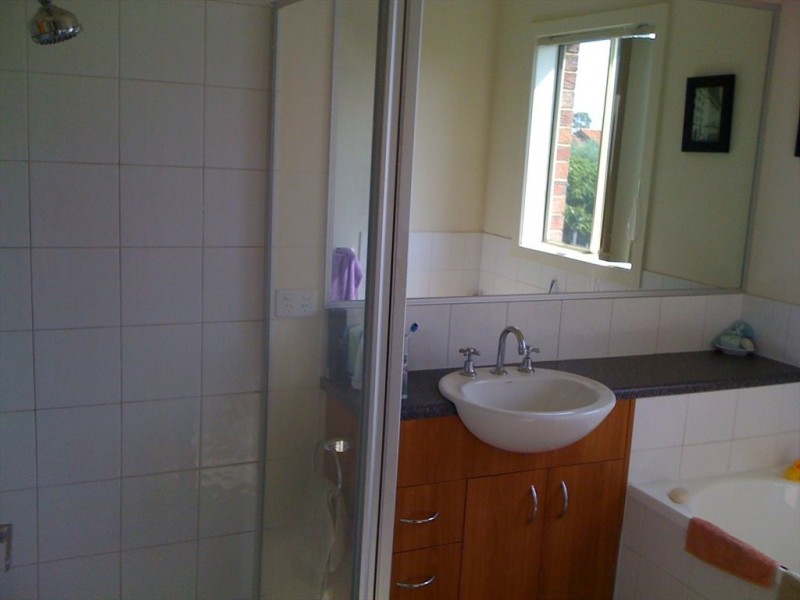 Melville Rd, Brunswick West VIC 3055