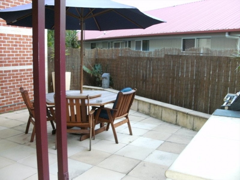 sellin place, Currumbin Waters QLD 4223
