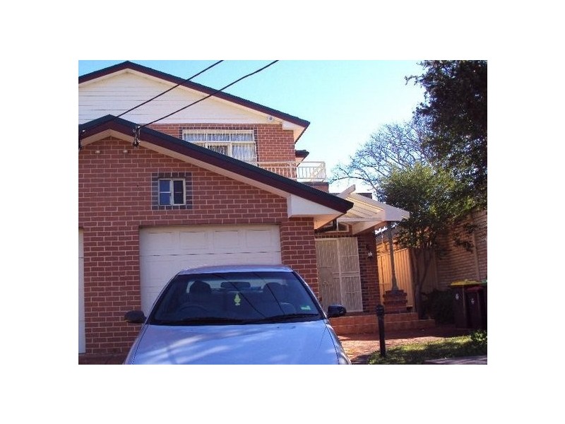 Pentland Ave, Roselands NSW 2196