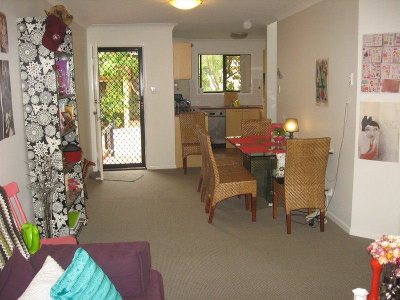 Coonan St, Indooroopilly QLD 4068