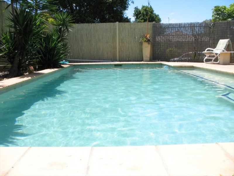 Merrilaine Crescent, Merrimac QLD 4226