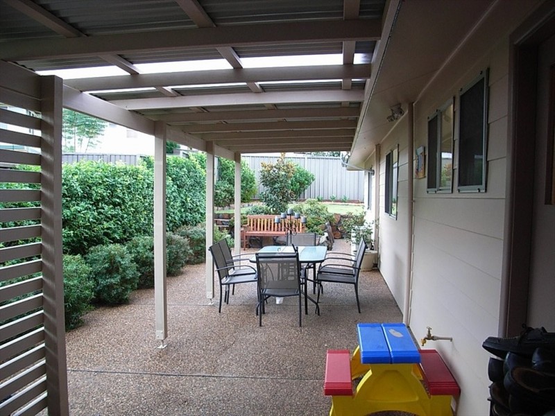 Maryland Drive, Maryland NSW 2287