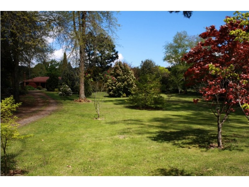 Healesville-Kinglake Rd, Cockatoo VIC 3781