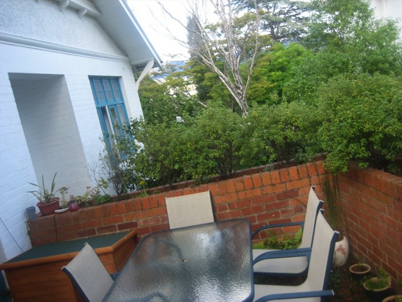 toorak avenue, Mount Stuart TAS 7000
