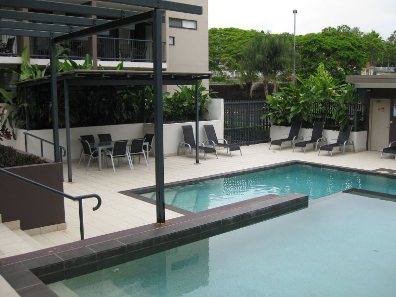 Brougham Street, Fairfield QLD 4103