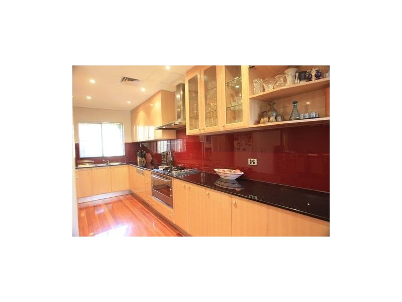 beresford rd, Strathfield NSW 2135