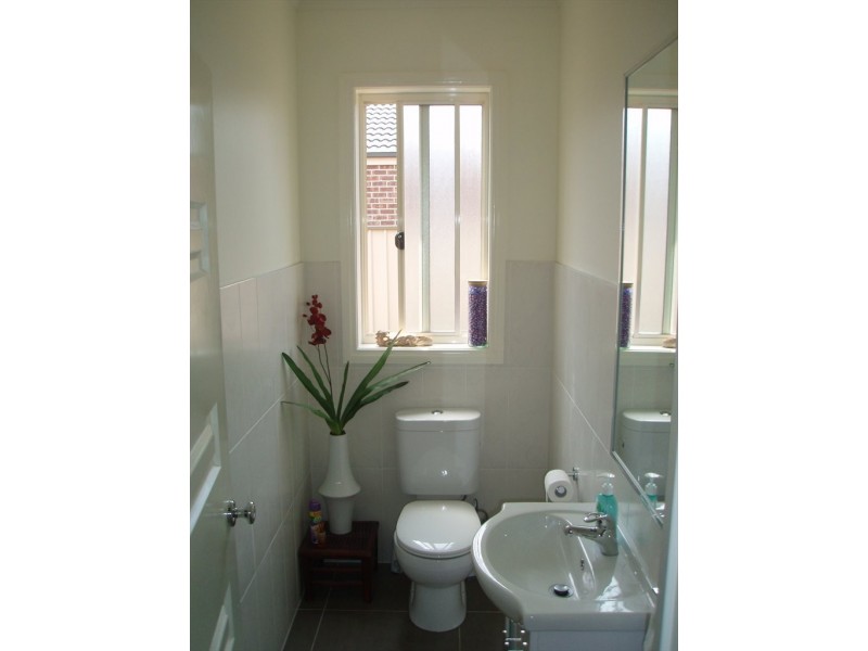 rokewood street, Caroline Springs VIC 3023