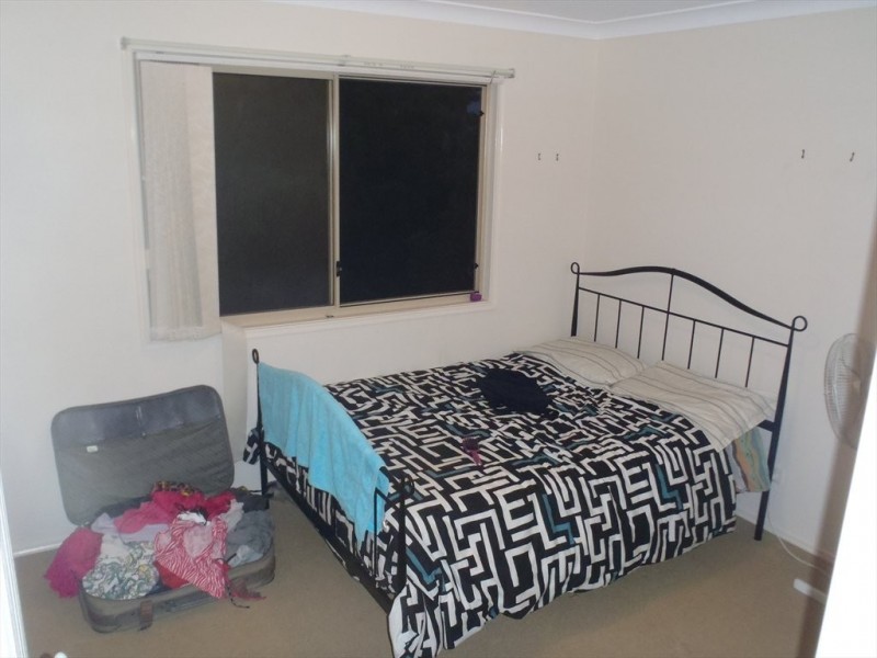 molendinar, Molendinar QLD 4214