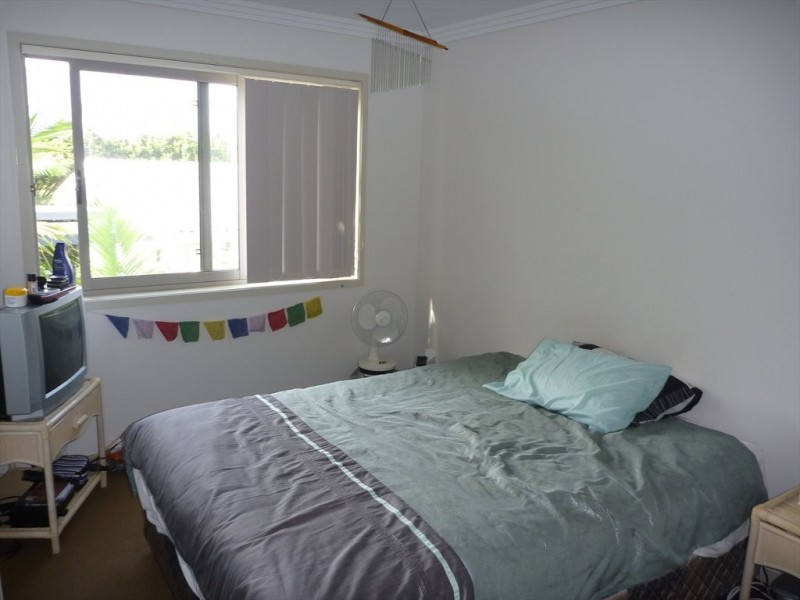 dolphin avenue, Mermaid Beach QLD 4218