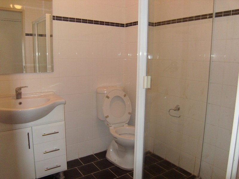 queen street, Auburn NSW 2144