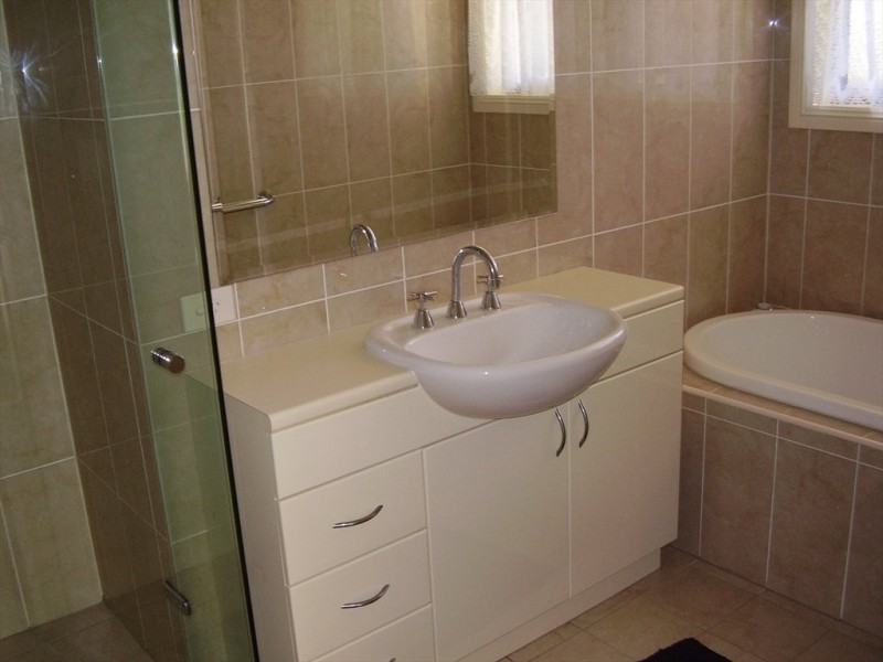 Cliff Road, North Wollongong NSW 2500