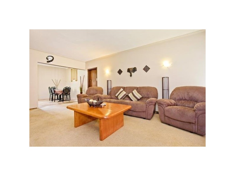Fidge cres, Breakwater VIC 3219