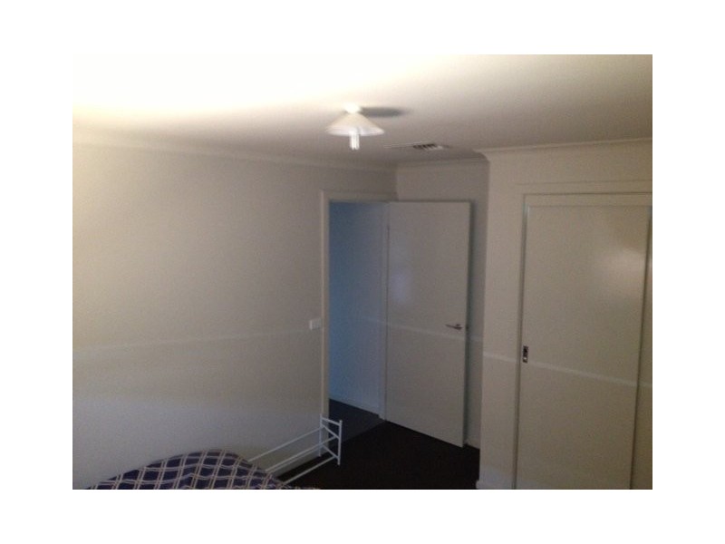 Parkside Dr, Shepparton VIC 3630