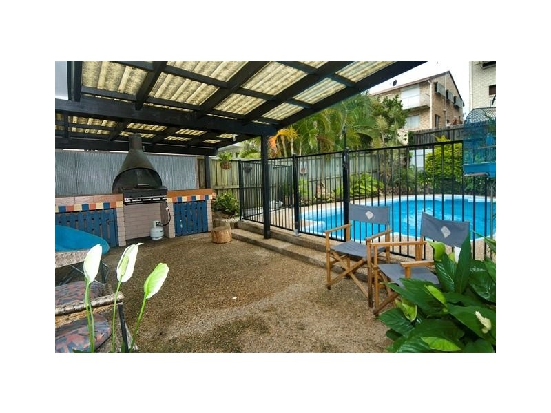 Iluka Avenue, Buddina QLD 4575