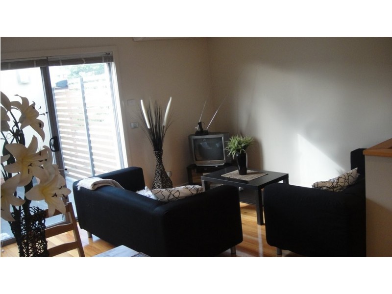 McEwan Road, Heidelberg Heights VIC 3081