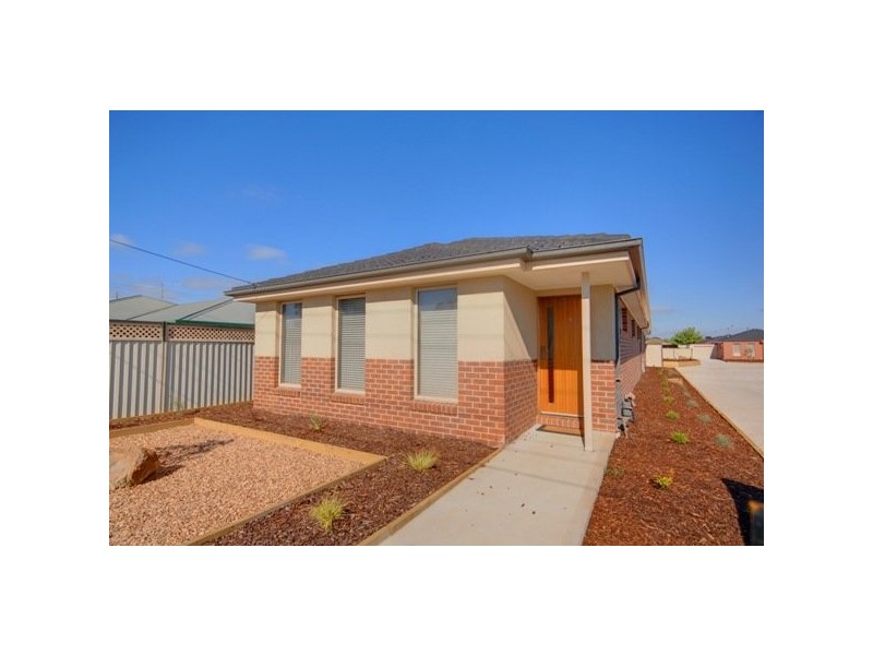 Gumdale Place, Sebastopol VIC 3356