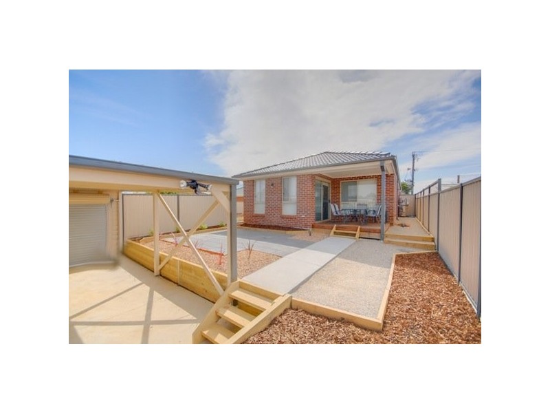 Gumdale Place, Sebastopol VIC 3356