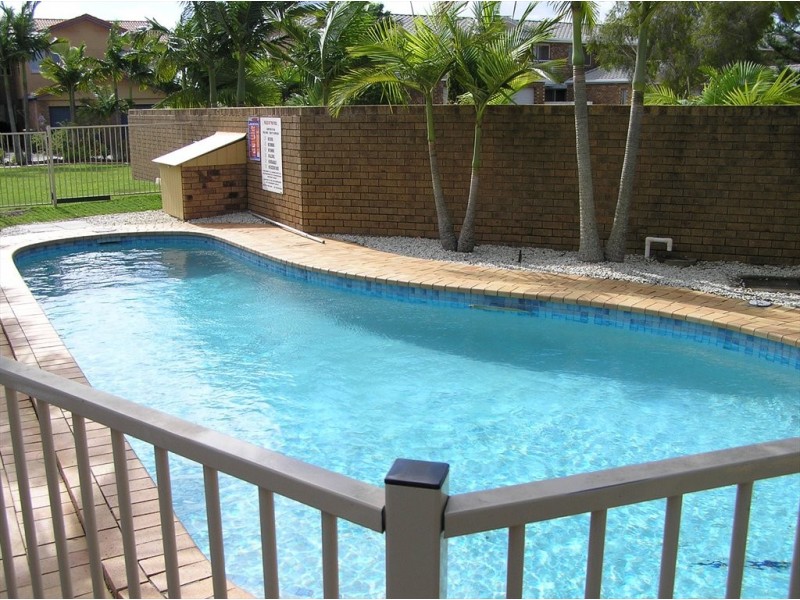 Lowood Court, Varsity Lakes QLD 4227